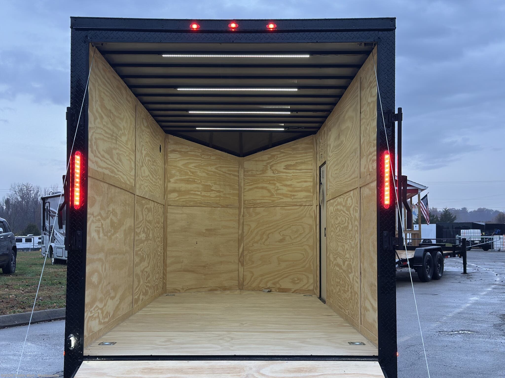 7x16 Enclosed Trailer 4